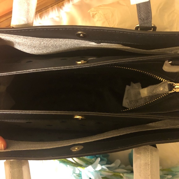 Kate Spade♠️Laurel Way Reese Purse - Picture 6 of 6